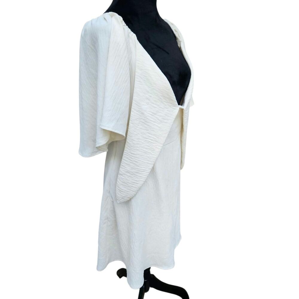 Dokotoo Women Creme Dress Size Medium